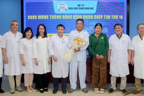 Bệnh nhân ghép tim xuyên Việt thứ 15 tại BV Trung ương Huế xuất viện