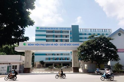 Ngân hàng rao bán bệnh viện phụ sản để thu hồi nợ xấu