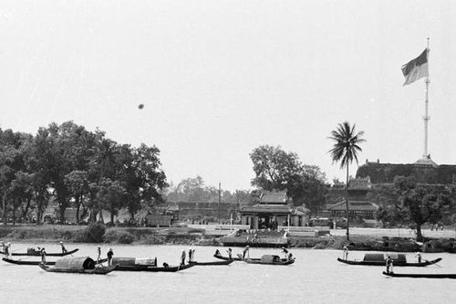 Ngày 26/3/1975: Giải phóng hoàn toàn tỉnh Thừa Thiên-Huế, thành lập Binh đoàn Tây Nguyên