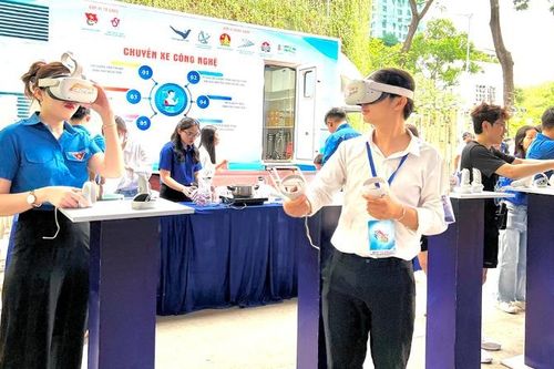 Tuổi trẻ Thành phố Hồ Chí Minh xung kích, sáng tạo trong chuyển đổi số