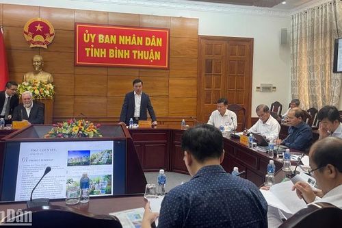 Tập đoàn PDSI muốn đầu tư Khu tổ hợp dịch vụ kết hợp sân golf tại Bình Thuận