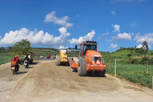 Gia Lai thành lập tổ công tác tháo gỡ vướng mắc giải ngân vốn đầu tư công và thu ngân sách