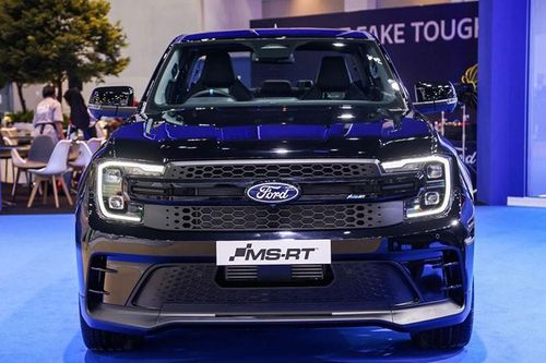 Cận cảnh Ford Ranger MS-RT 2025 'siêu ngầu', giá 1,32 tỷ đồng