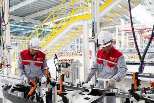 Khánh thành nhà máy sản xuất ô tô đầu tiên Quảng Ninh