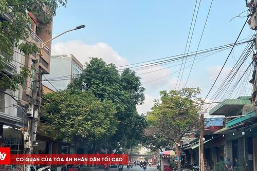 Dùng gạch gây chấn thương sọ não người khác sau va chạm giao thông
