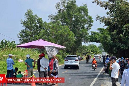 Va chạm giữa xe ô tô và xe máy, một người tử vong