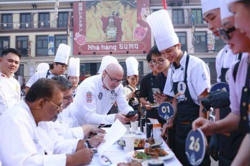 Sinh viên HCCT thắng lớn tại đại tiệc Ocean BBQ