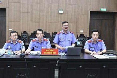 Viện kiểm sát đề nghị tuyên phạt 'ông trùm' thiết bị y tế đang bỏ trốn mức án từ 15-16 năm tù