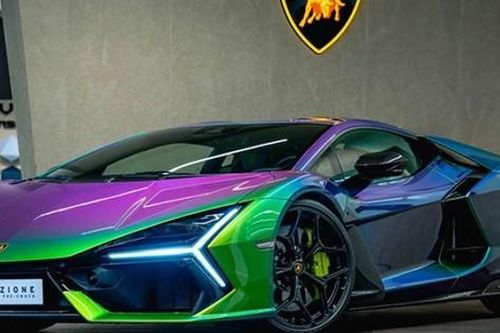 Ngắm Lamborghini Revuelto sở hữu màu sơn độc bản