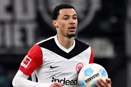 Arsenal nhảy vào cuộc đua giành 'sát thủ vòng cấm' giá 80 triệu euro