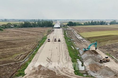 Khẩn trương hoàn thành các thủ tục dự án đường cao tốc Bắc Kạn - Cao Bằng
