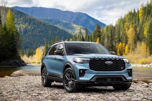 Ford Explorer sắp ra mắt phiên bản chạy địa hình