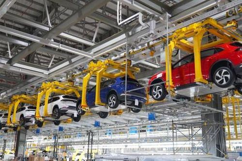 Việt Nam xuất siêu 1 tỷ USD linh kiện phụ tùng ô tô