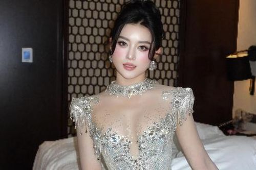Á hậu Huyền My khoe vẻ đẹp 'căng tràn'