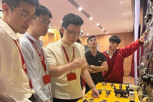 Doanh nghiệp chung tay phát triển nguồn nhân lực kỹ thuật chất lượng cao