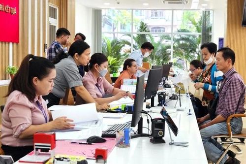 Cán bộ sau sáp nhập tỉnh được đề xuất bảo lưu lương