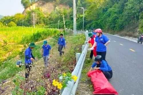 Tuổi trẻ Đạ Huoai tổ chức sôi nổi nhiều hoạt động hưởng ứng Tháng Thanh niên