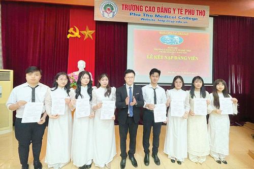 Tuổi trẻ Đất Tổ vững niềm tin với Đảng