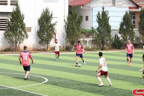 Giải bóng đá các cơ sở đoàn gây quỹ thiện nguyện