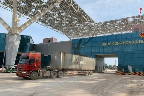 Hải quan cửa khẩu quốc tế Móng Cái thu ngân sách đạt hơn 450 tỷ đồng trong quý I/2025