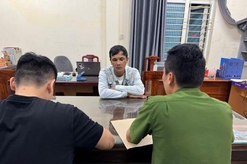 Truy bắt người đàn ông cướp tài sản của học sinh ở Quảng Bình