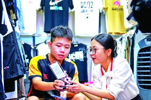 'Gió mới' trong cạnh tranh huy động tiền nhàn rỗi
