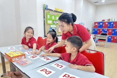 Nhiều quan điểm khác nhau về chế độ hưu trước tuổi của giáo viên mầm non