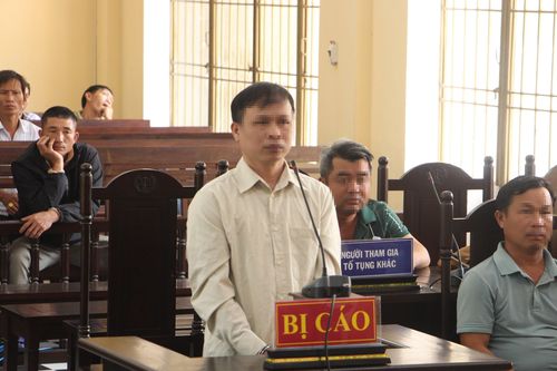 Lừa bán đất của anh trai để chiếm đoạt hàng tỷ đồng, gã đàn ông lĩnh án