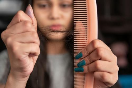 6 loại rụng tóc và hướng trị, bạn đang gặp phải loại nào?