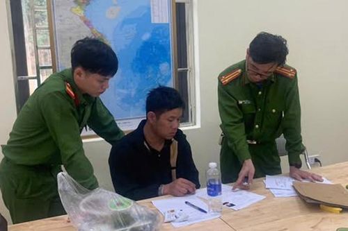 Bắt đối tượng phá khóa phòng ngủ trộm cắp 11 loại nữ trang
