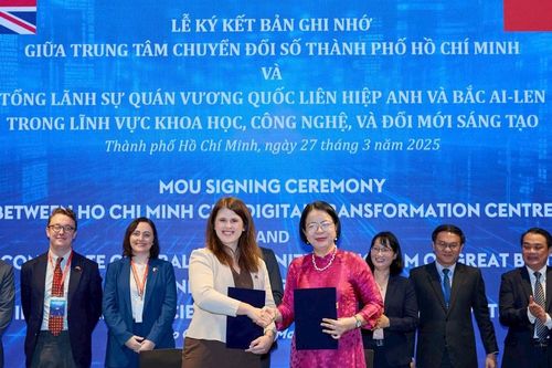 Vương quốc Anh hỗ trợ TP Hồ Chí Minh chuyển đổi số