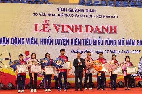 Quảng Ninh: Vinh danh 12 vận động viên, huấn luyện viên tiêu biểu vùng Mỏ năm 2024