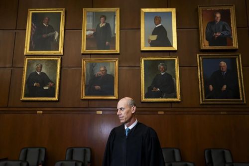 Tình huống trớ trêu với chính quyền của ông Trump