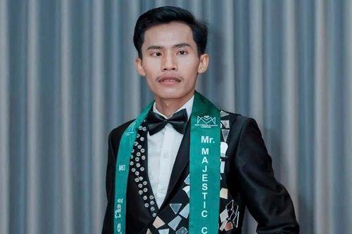 Chủ tài khoản mạng xúc phạm thí sinh Nam vương Campuchia trả giá