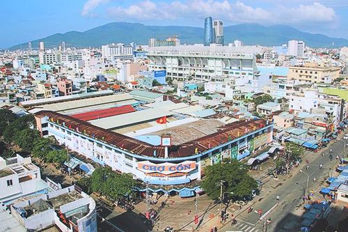 Ngôi chợ 'đi' cùng thành phố Đà Nẵng