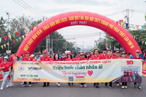 Hơn 184.000 người tham gia Chiến dịch 'Triệu bước chân nhân ái - Tiếp nối trang sử vàng'