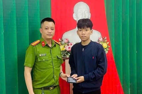Niềm vui đến mau