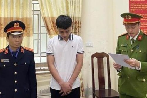 Dùng kéo 'cắt' tình huynh đệ