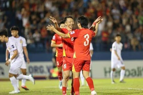 Báo tiệp tháng Ba