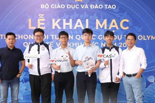 Đà Nẵng có 2 HS thuộc đội tuyển dự thi Olympic Tin học châu Á – Thái Bình Dương