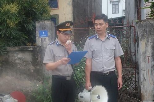 Cưỡng chế thi hành án vụ cậu ruột không giao đất cho cháu gái ở Hải Dương