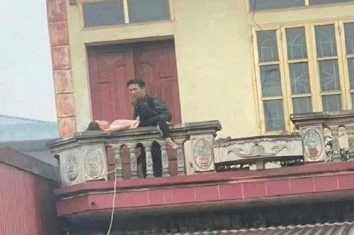 Bé gái 9 tuổi bị bắt cóc, khống chế tại Bắc Ninh