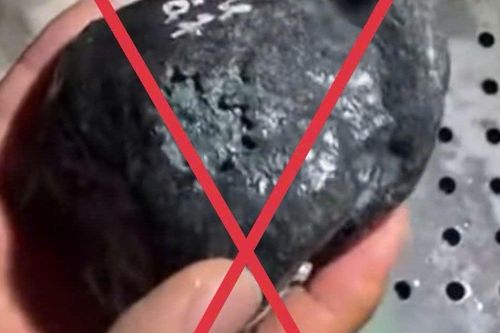 Người phụ nữ mất gần 300 triệu đồng khi 'đổ thạch' trên mạng