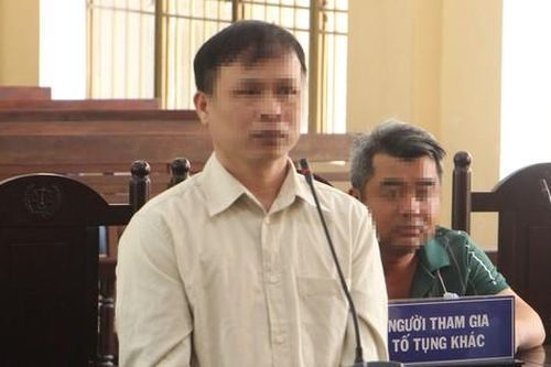 Chiếm đoạt tiền, lừa bán đất của anh trai để trả nợ