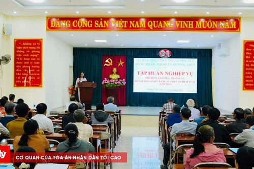 Huế tập huấn kỹ năng cho báo cáo viên, hòa giải viên cơ sở