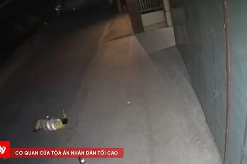 Một cán bộ CSGT bị chấn thương nặng khi đang làm nhiệm vụ