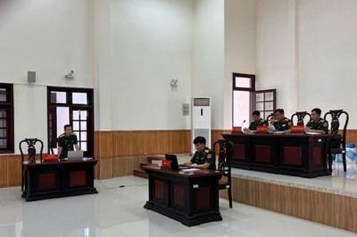 Viện kiểm sát quân sự khu vực 71 kiểm sát xét xử phiên tòa hình sự 'gây rối trật tự công cộng'