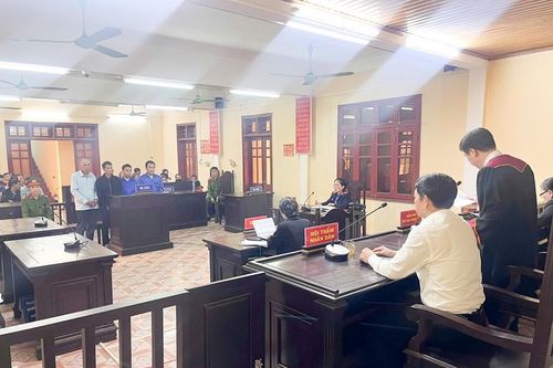 Rủ nhau đi trộm cắp tài sản, 4 đối tượng lĩnh án