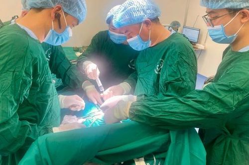 Cứu sống bé sơ sinh 2 ngày tuổi mắc teo thực quản bẩm sinh
