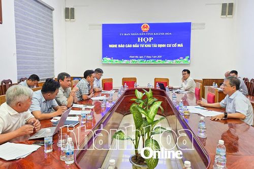 Khẩn trương hoàn thiện hạ tầng 2 khu tái định cư tại Vạn Ninh